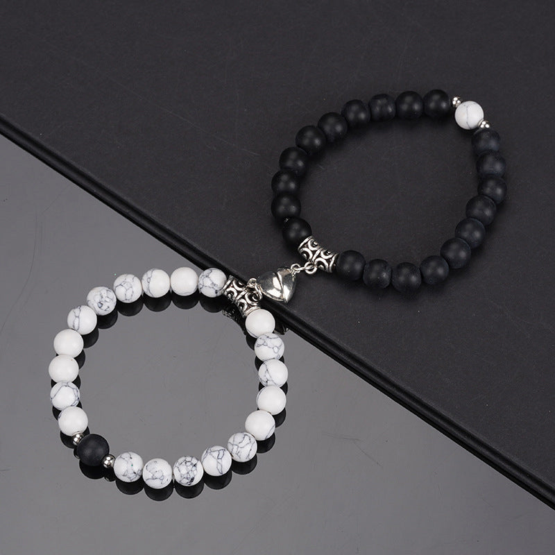 Kralenarmbanden met magnetische hartvorm