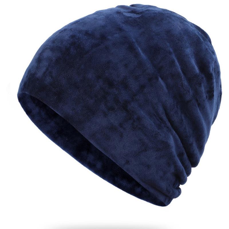 Zachte winter muts met strass steentjes