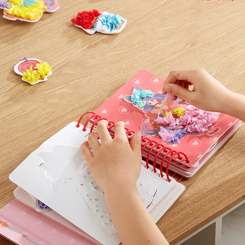 Poke Joy aankleedboek