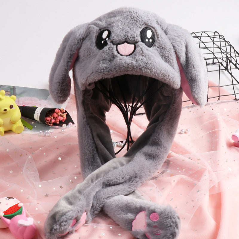 Schattige pluche oor springende konijnenhoed