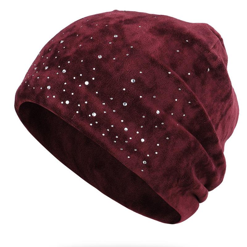 Zachte winter muts met strass steentjes