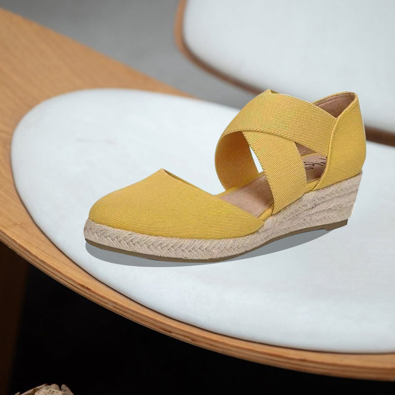Sandalen met sleehak van hennep touw