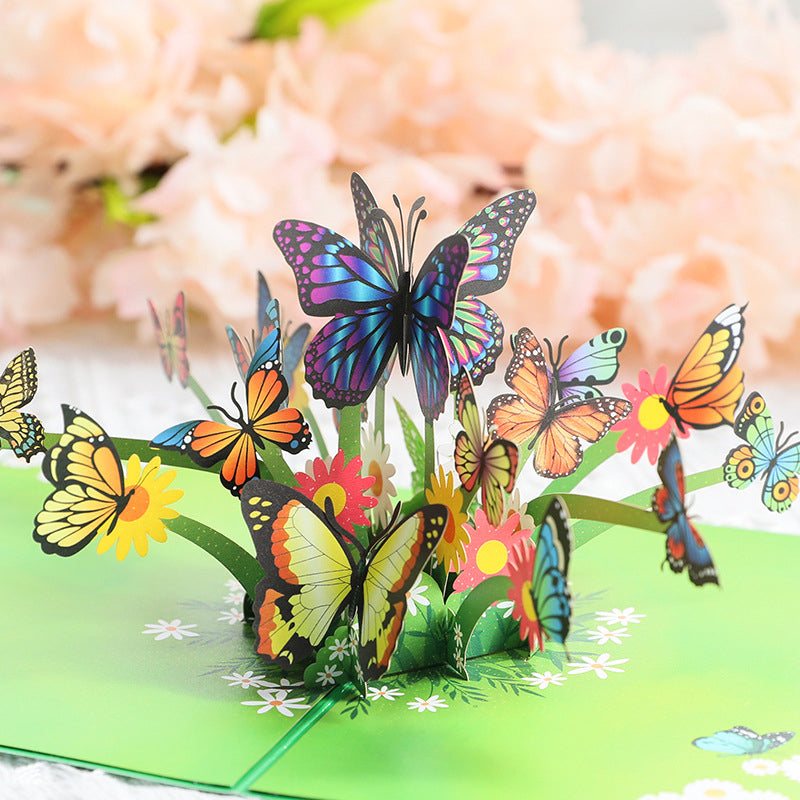 Pop-upkaart met kleurrijke vlinders