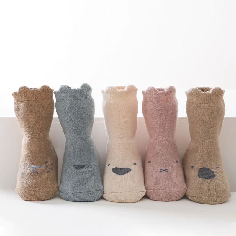 Warme sokken voor schattige baby's met antislipkussen