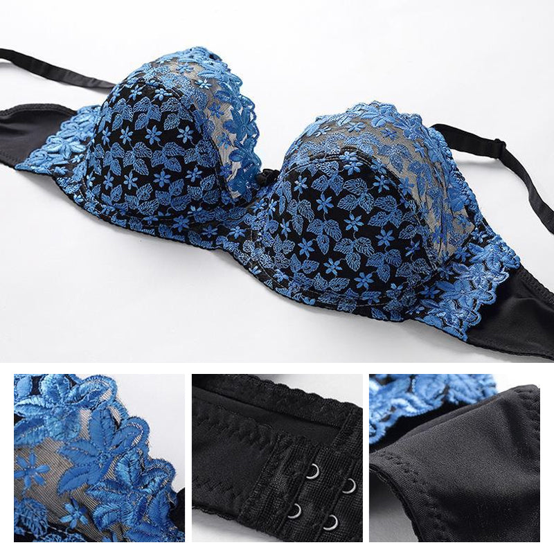 Beha met geborduurde bloemen in grote maten