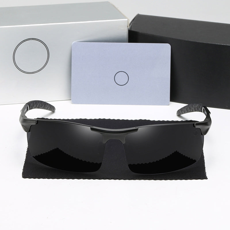 Meekleurende zonnebril voor heren met antireflectie gepolariseerde lens