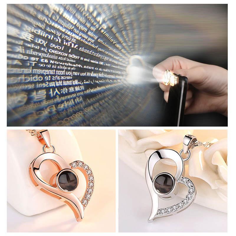 Hartketting met liefdesprojectie (I Love You in 100 talen)
