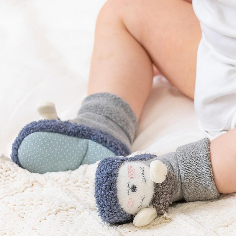Warme vloersokken voor baby's