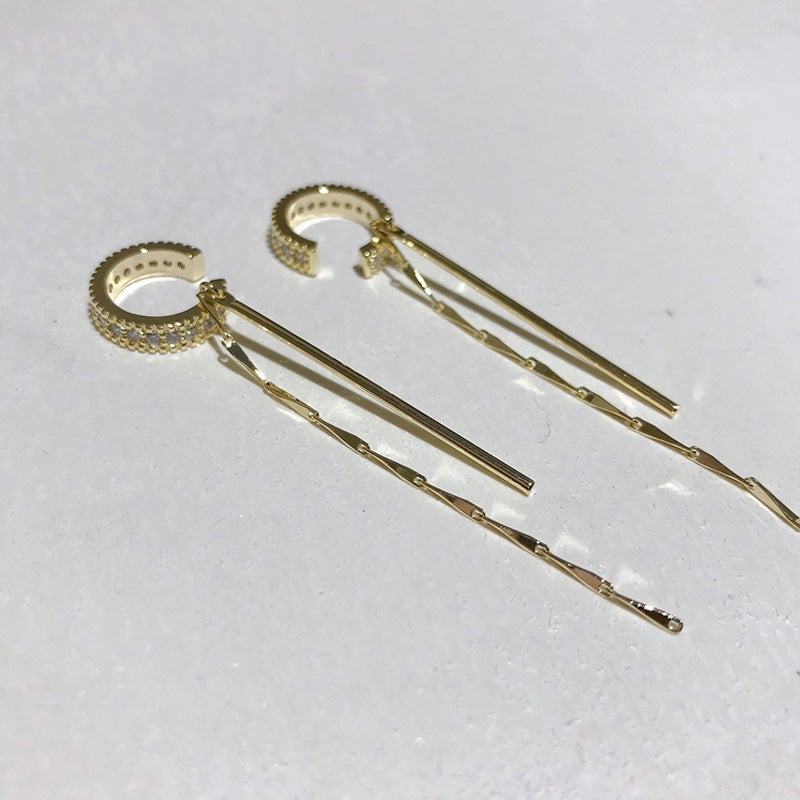 Kwastje kraakbeen oorbel