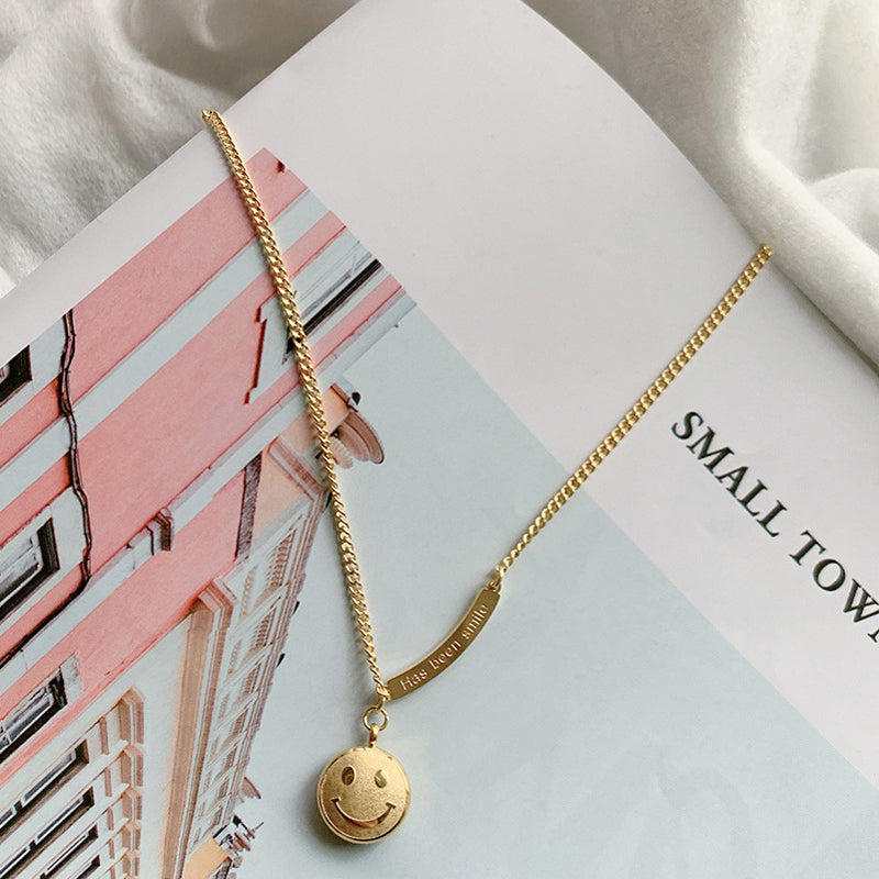 Geometrische smiley ketting