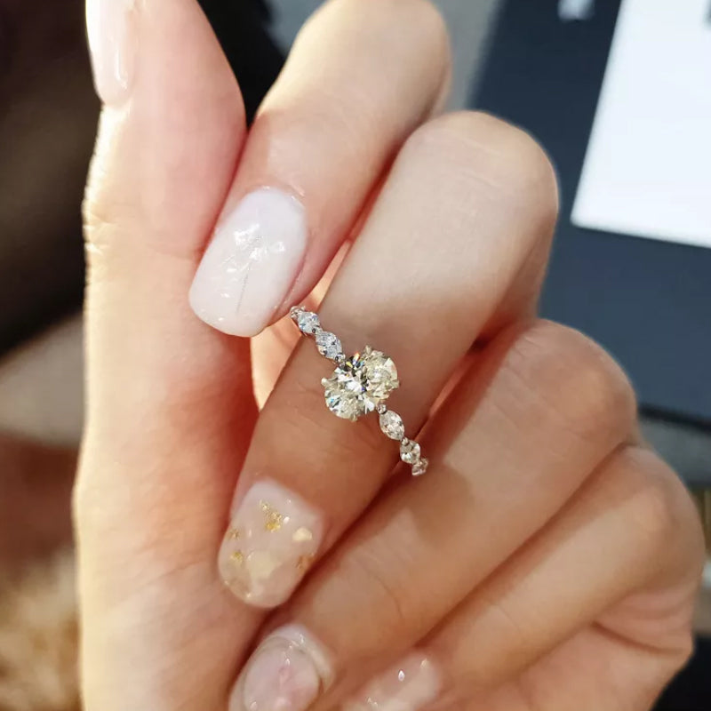 Ovale Diamanten Ring