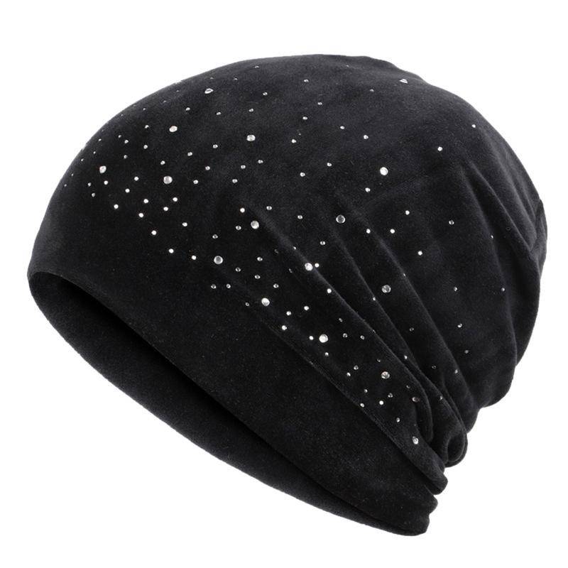 Zachte winter muts met strass steentjes