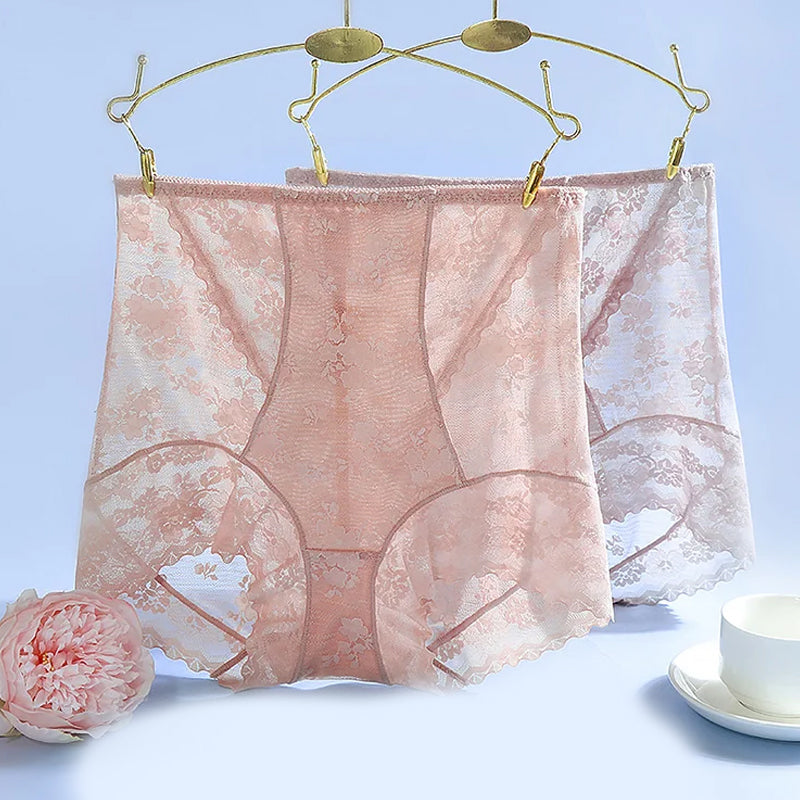 Kanten slipje met hoge taille