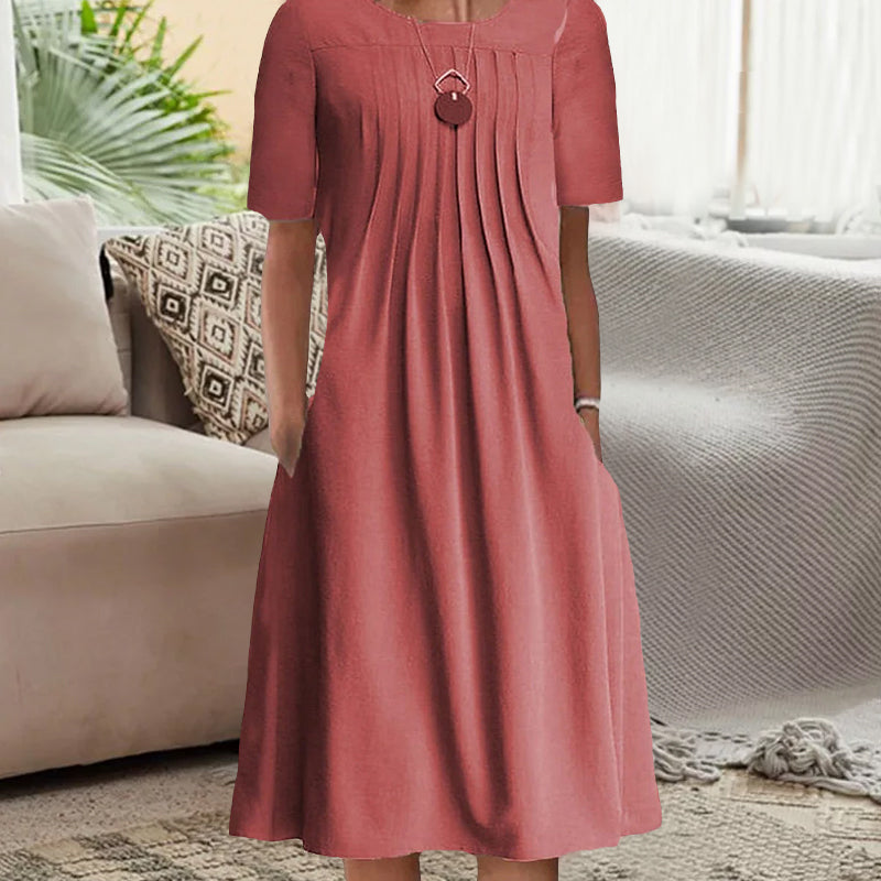 Effen geplooide jurk met ronde hals