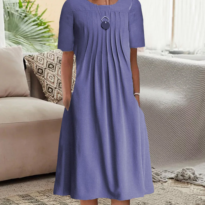 Effen geplooide jurk met ronde hals