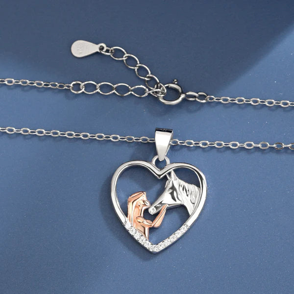 Meisje en paard ketting ketting