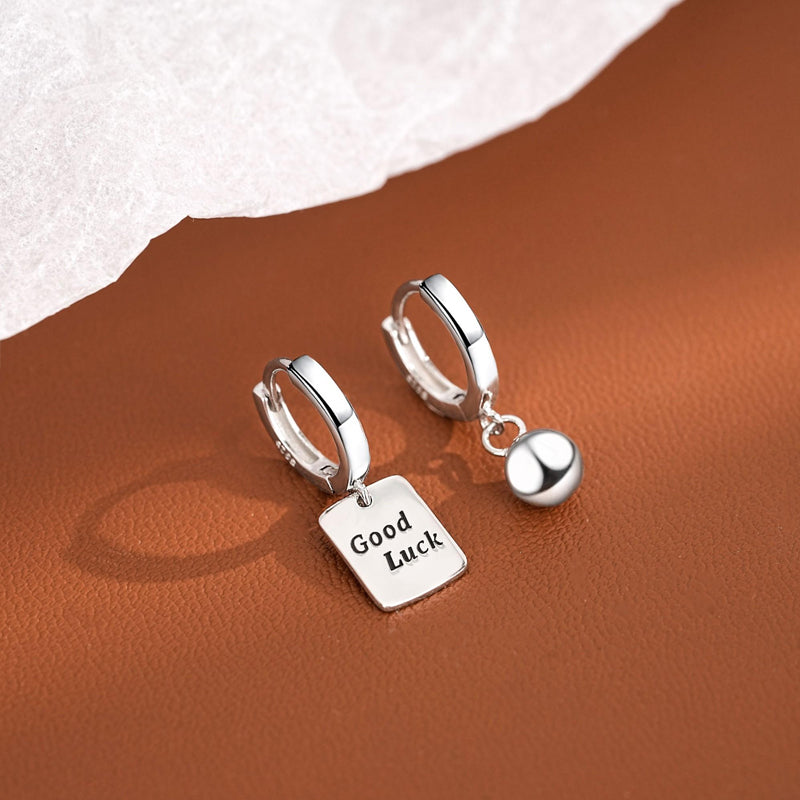 Lucky alfabet oorbellen