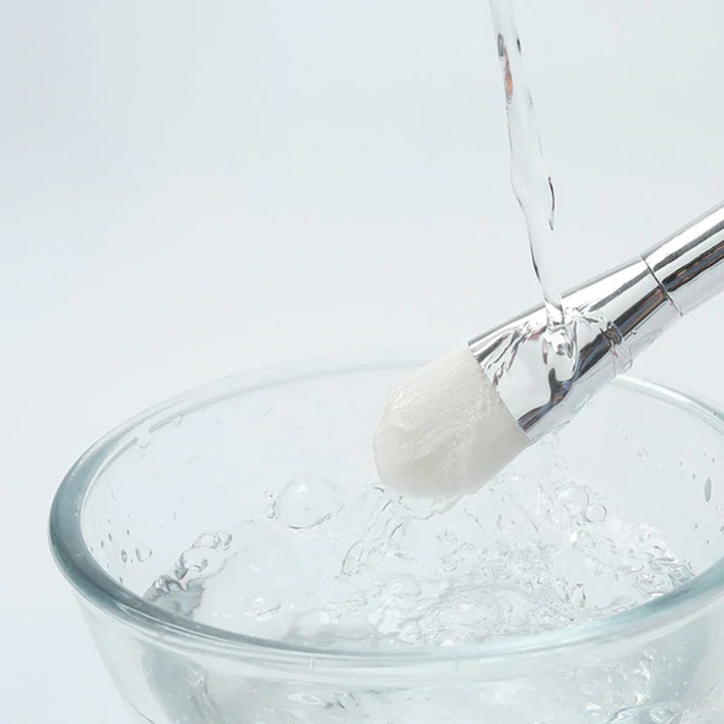 Beauty Tools: Doseercontainer & Maskerborstel