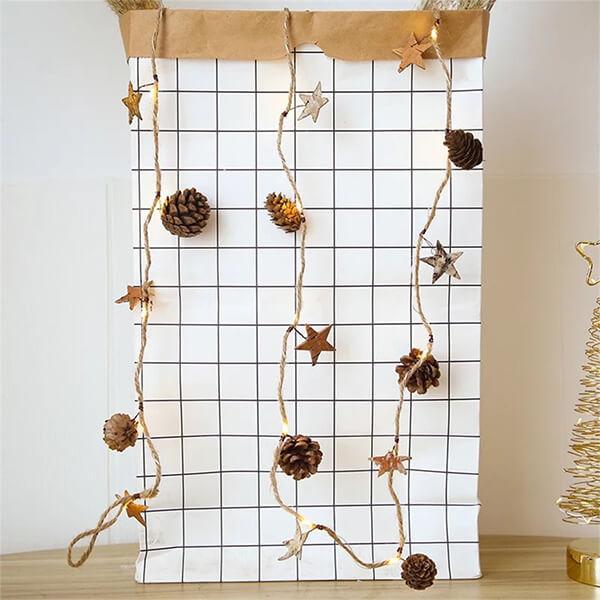 Kerstmis Dennenappel & Moerbei Decoratieve String Light