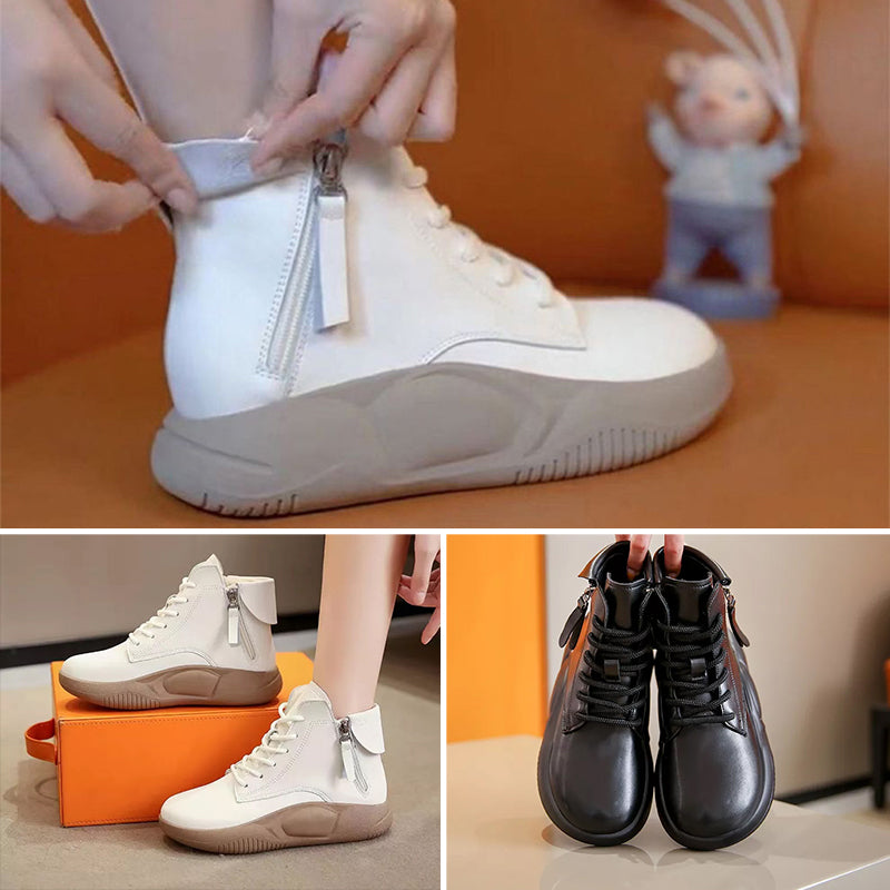 Hoge dikke schoenen met dikke zolen en zachte zolen