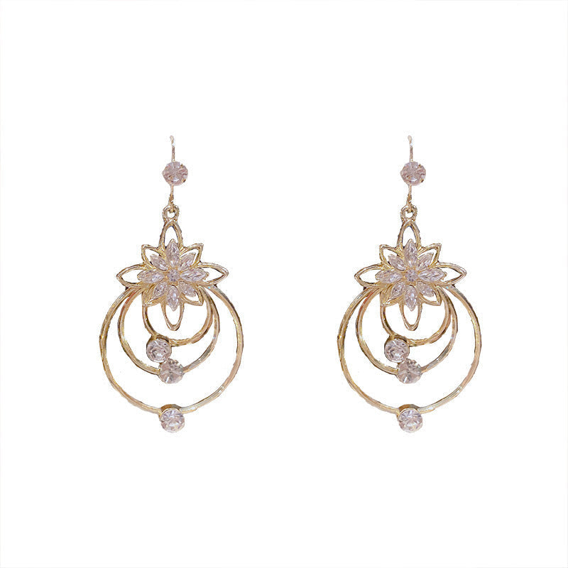 Crystal Lotus Drie Hoepel Oorbellen