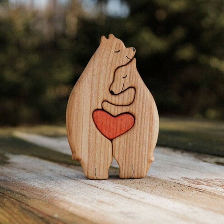 Dieren knuffelen decoratie gemaakt van hout