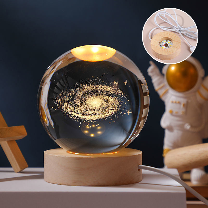 Gloeiend nachtlampje met kristallen bol