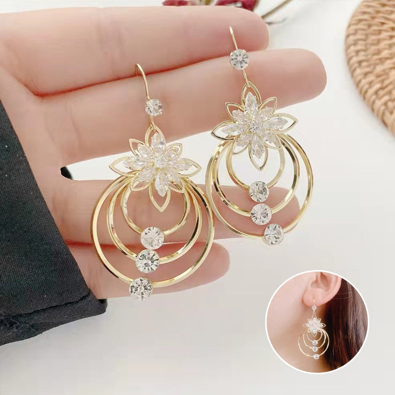 Crystal Lotus Drie Hoepel Oorbellen